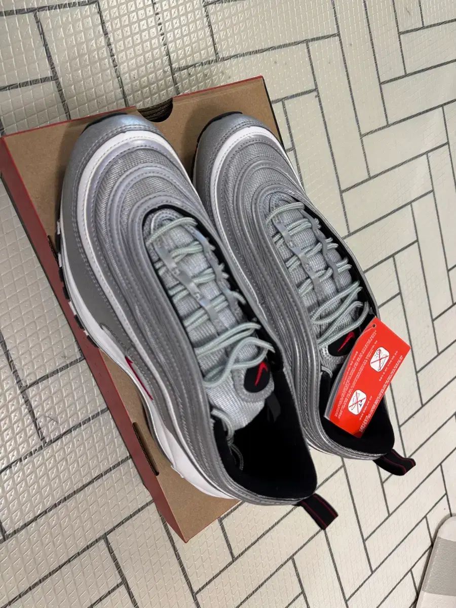 280 NIKE エアマックス 97 シルバーバレット