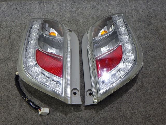 ミライース テール 左右 LA300S LA310S 20511 81560-B2600 プレオ