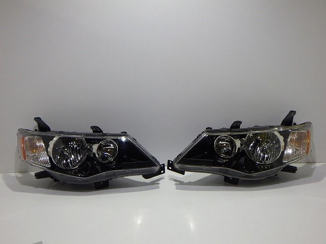 アウトランダー ヘッドライト左右 HID CW5W 後期 P5585 O 8301B338/238 コーティング 綺麗 260612038