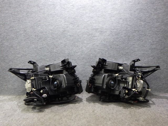 エルグランド ヘッドライト 左右 HID キセノン E52 TNE52 前期 100