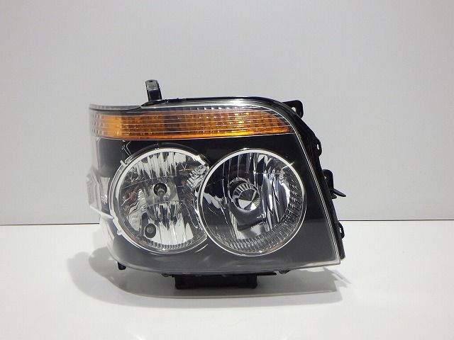 アトレーワゴン 右ヘッドライト HID S330G S320G 100-51787 81110