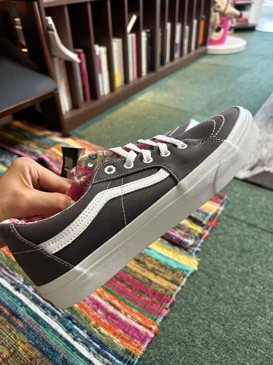 VANS ヴァンズ スケート ロー スメル ダッフル フラワー アスファルト 270 サイズ 新品
