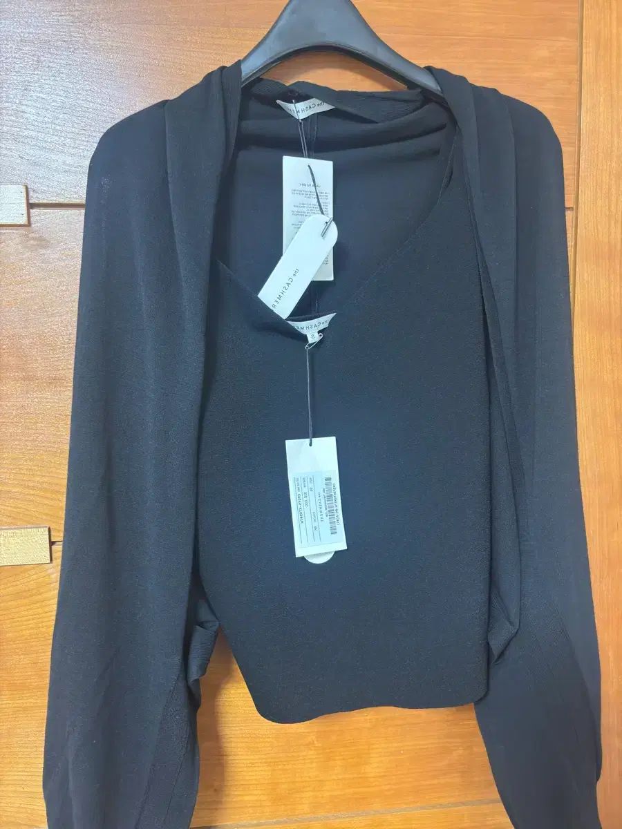the CASHMERE セットアップ エンブロイダリー ニッティング キャミソール ニット トップス/リラックス フィット ボレロ