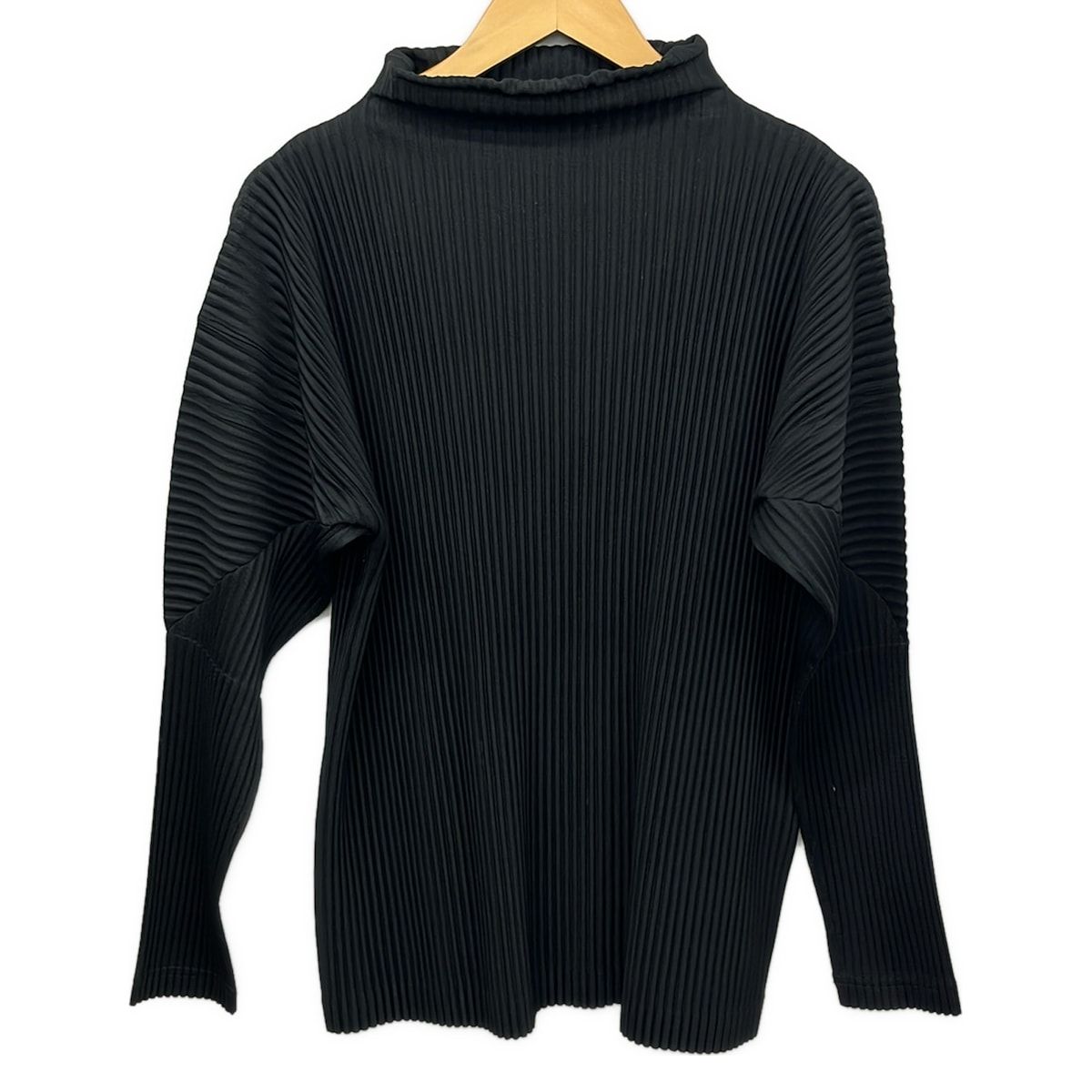 Issey Miyake オムプリッセ黒 長袖カットソー Tops Fashion 【公式通販】