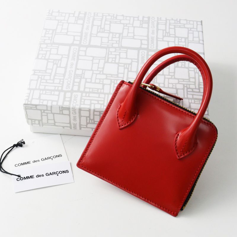 COMME des GARCONS レザーケース レッド 未使用品 コムデギャルソン COMME des GARCONS カウレザー コイン