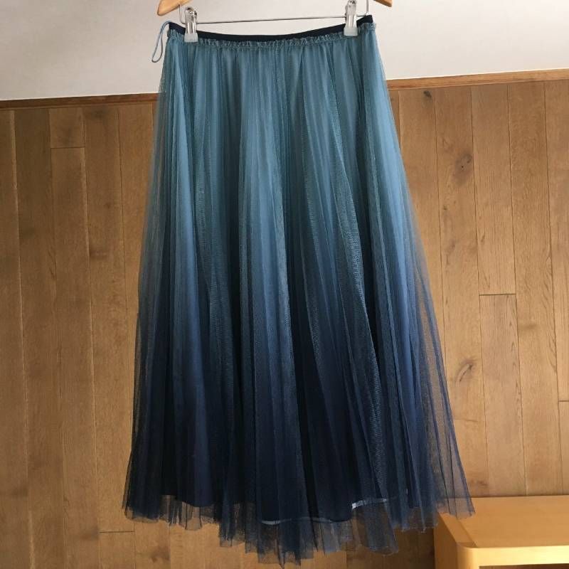 RED VALENTINO レーススカート サイズ38 美品 RED VALENTINO レッドヴァレンティノ チュール スカート38 - メルカリ