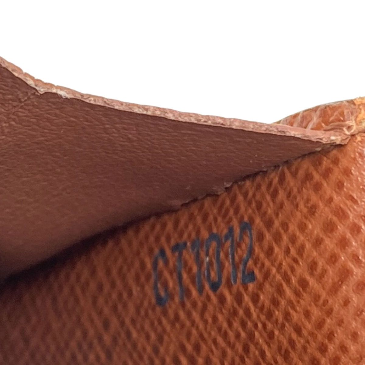 LOUIS VUITTON ルイヴィトン M61970 ポルトモネ・グゼ コインケース
