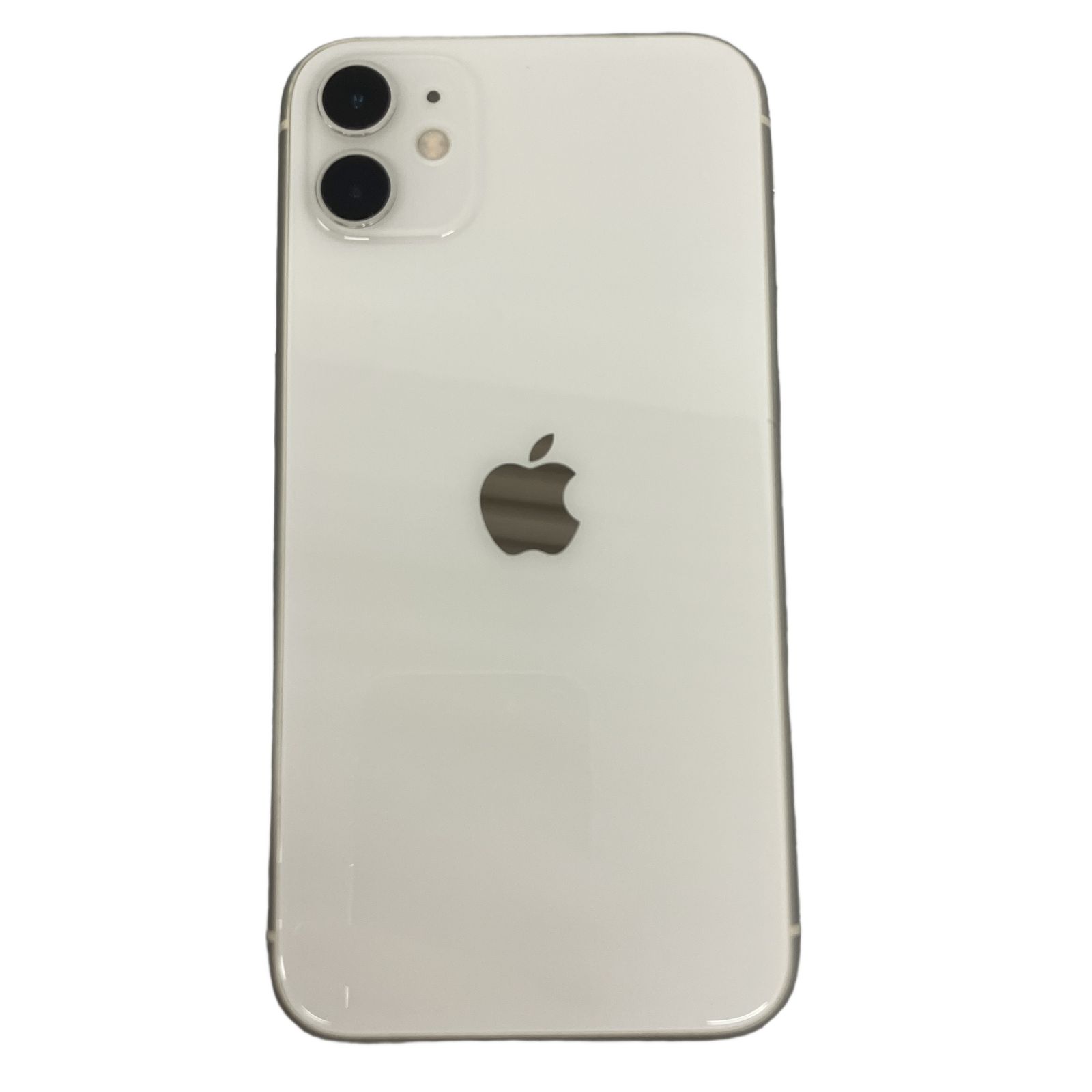 Apple iPhone 11 MWLU2J/A 6.1型 スマートフォン 携帯電話 64GB KDDI