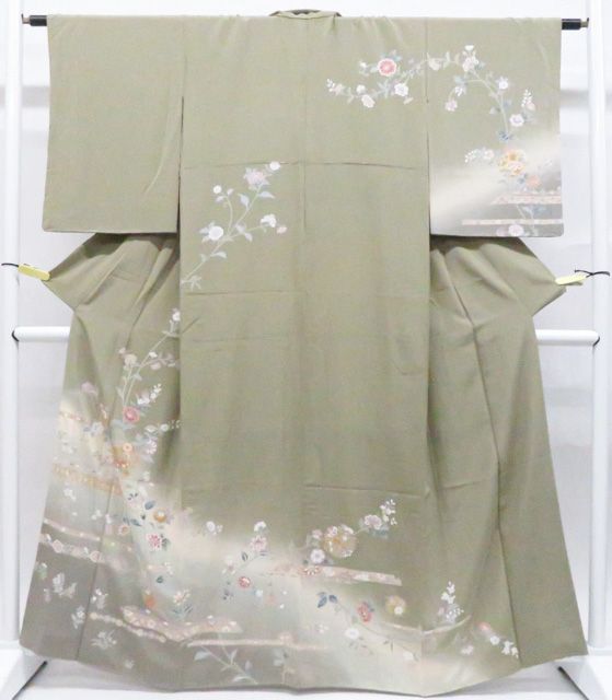 京松】訪問着 暈し染 金駒刺繍 花 着物 正絹 身丈約163cm 裄丈約62.5cm