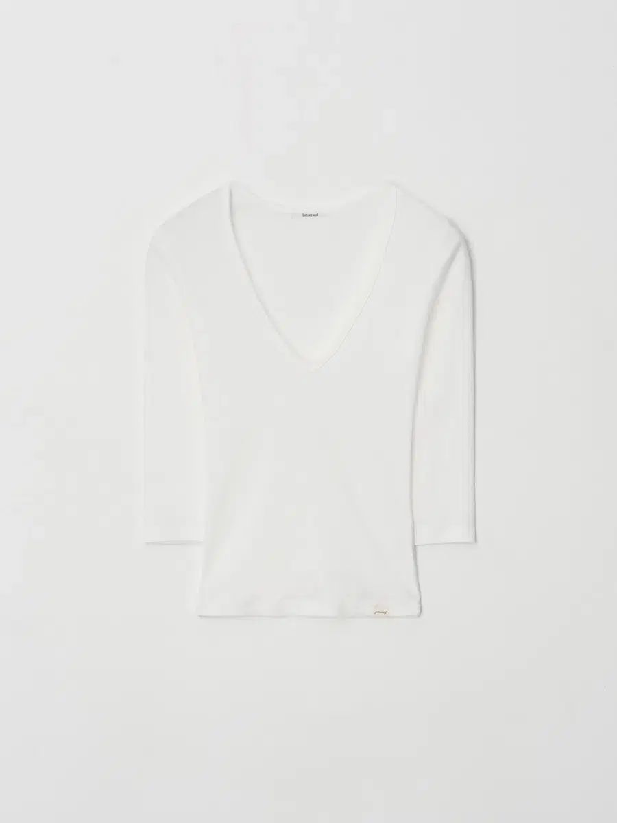 レター(Letter) & deep V-Neck Slim Top