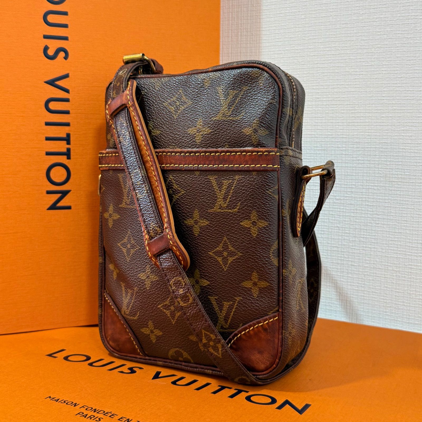 LOUIS VUITTON ルイヴィトン モノグラム ダヌーブ バッグ 美品 - メルカリ