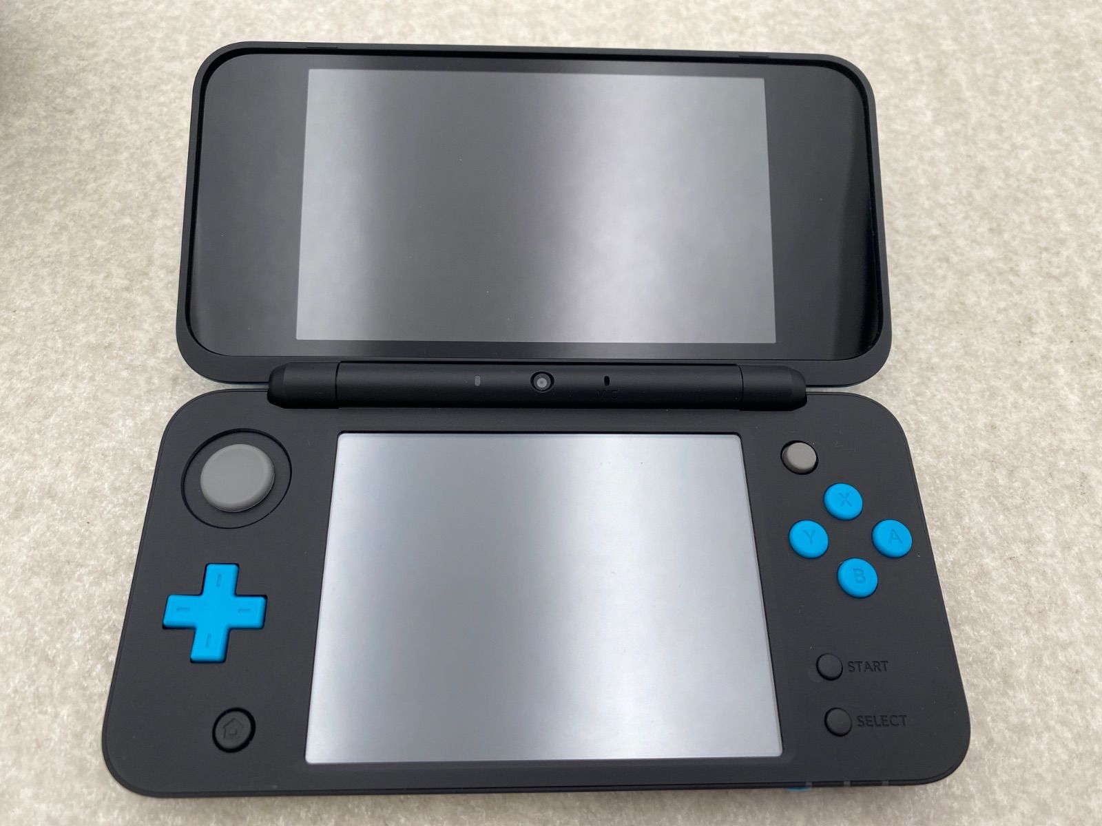 ◇New ニンテンドー2DSLL本体 ブラック×ターコイズ 0012634850 動作品