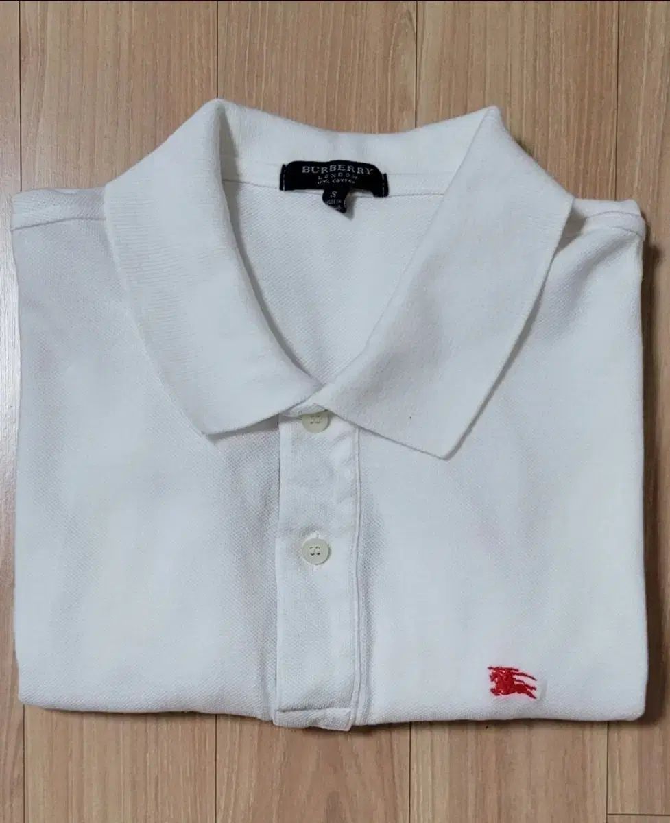 バーバリー 白 カラーTシャツ S サイズ