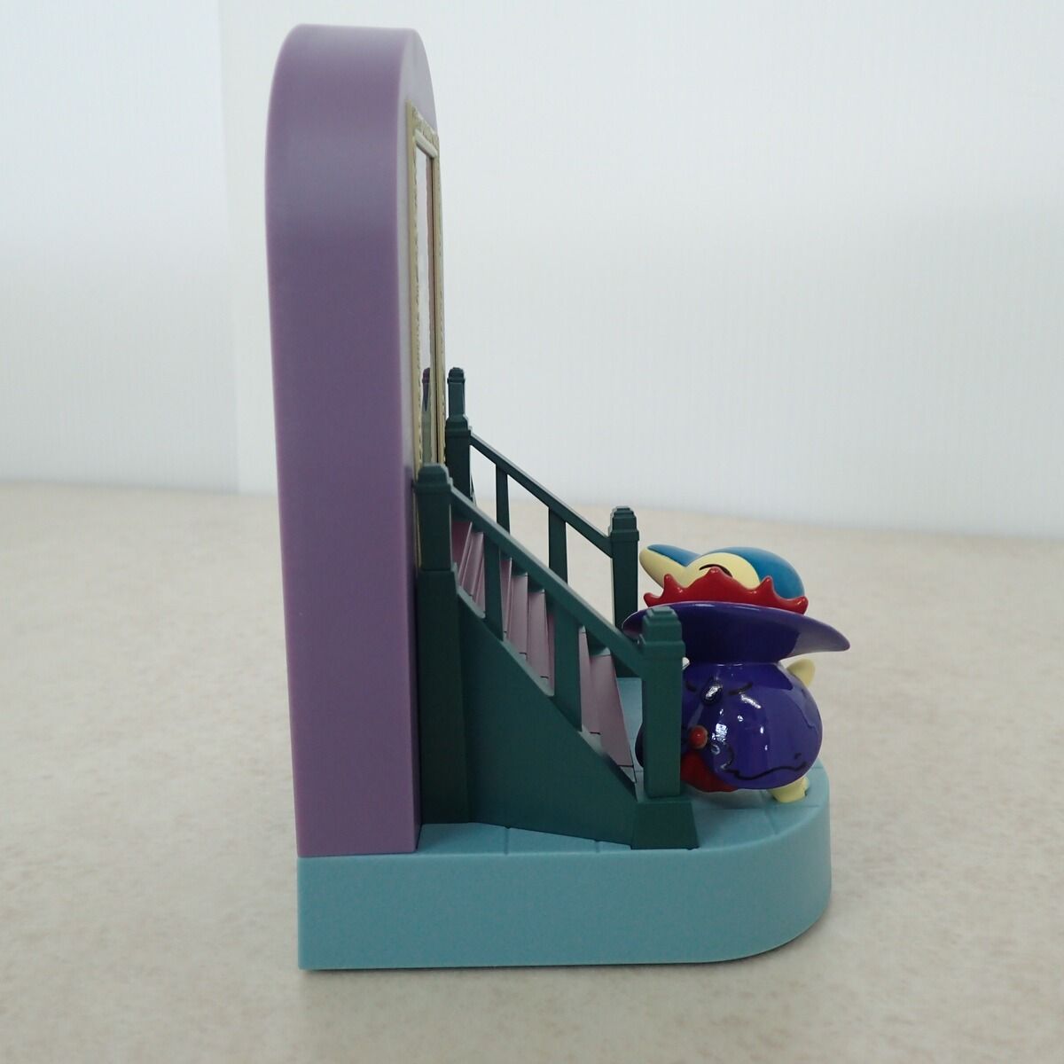 ポケモンセンター ジオラマLEDフィギュア Halloween Ghost Chateau 
