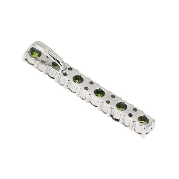 Pt900 カラーレス/トリートグリーン ダイヤモンド ペンダントトップ 0.70ct