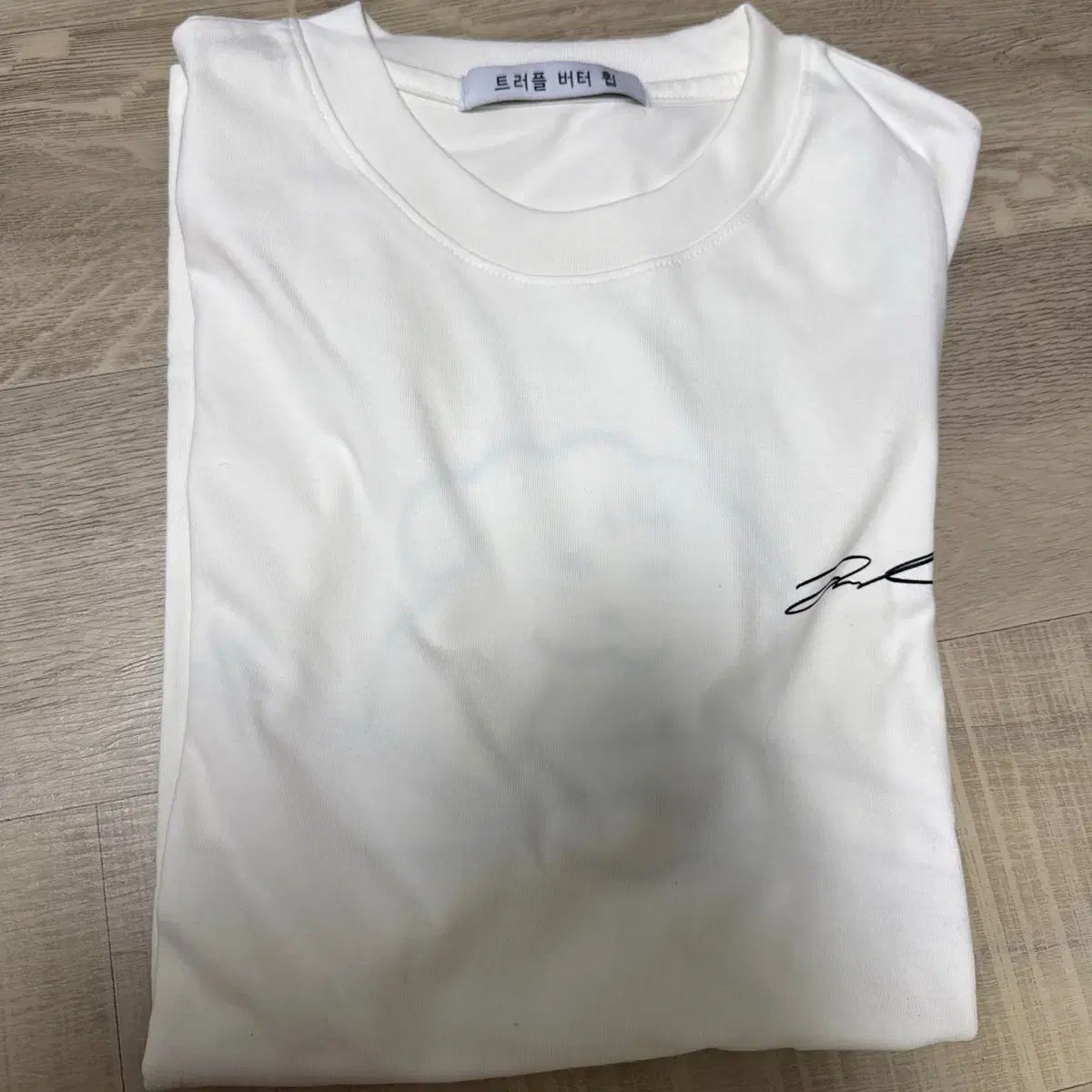 イ・ジュンヒョク Let Me In Tシャツ