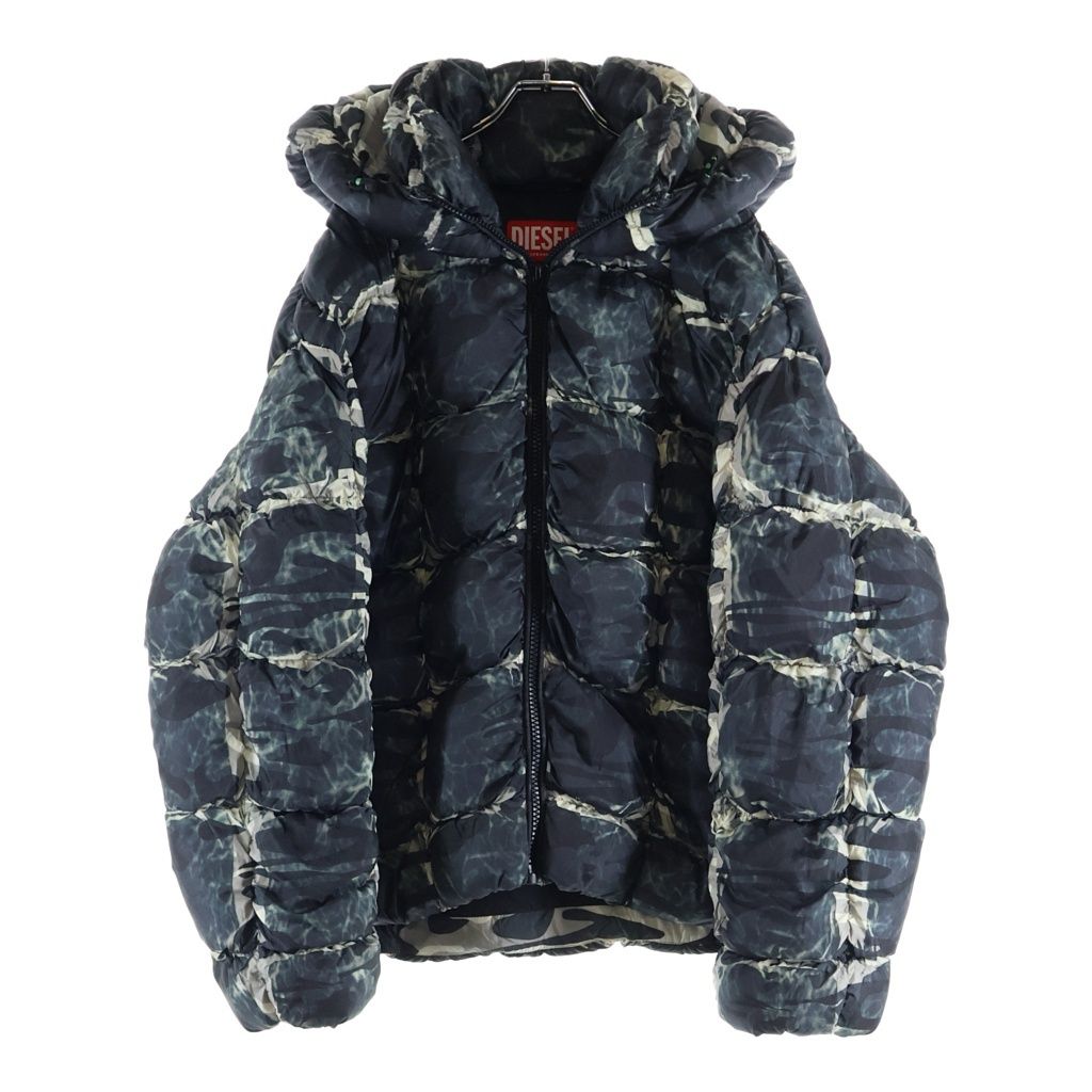 DIESEL (ディーゼル) 24AW W-CLAUS-CAMU Hooded puffer jacket with camo print パファーダウンジャケット A145290SKAG カモ