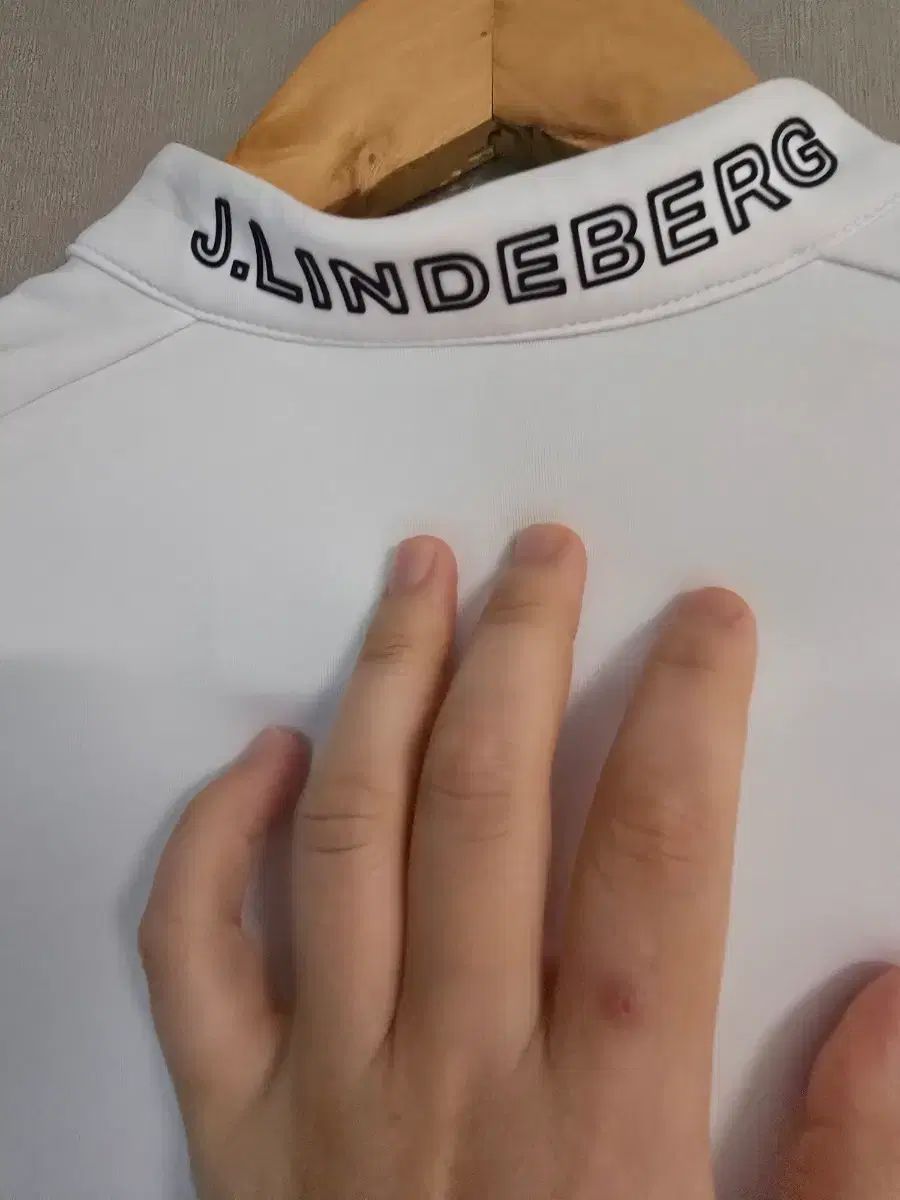 (正規品) J.LINDEBERG(J.リンドバーグ) レディース ジップアップ 50万)