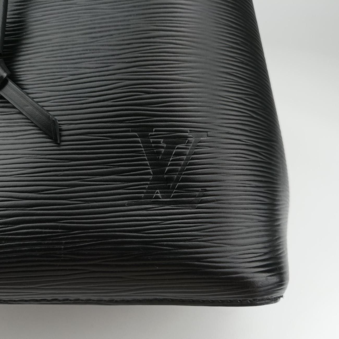 ルイヴィトンLouis Vuittonネオノエ ノワール エピ M54366 ICチップ