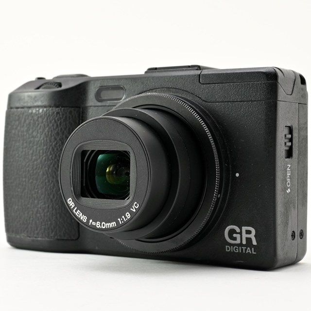 良品＞ RICOH GR DIGITAL IV｜高級コンパクトデジタルカメラ