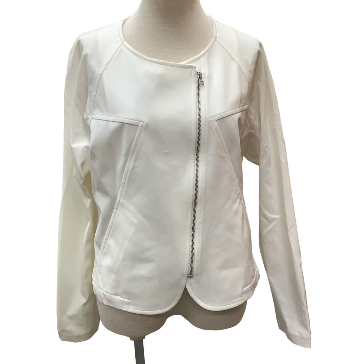 ♪♪ISSEY MIYAKE イッセイミヤケ ジャケット ブルゾン SIZE 2 IM11FD012 ホワイト