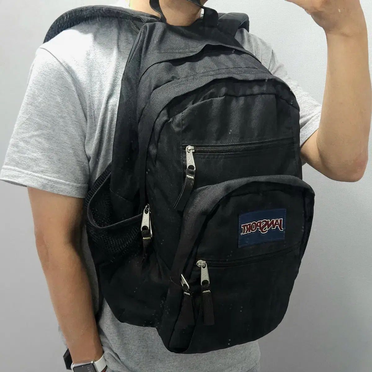 ジャンスポーツ VIXX スチューデント BIG バックパック ブラック 6,436円
