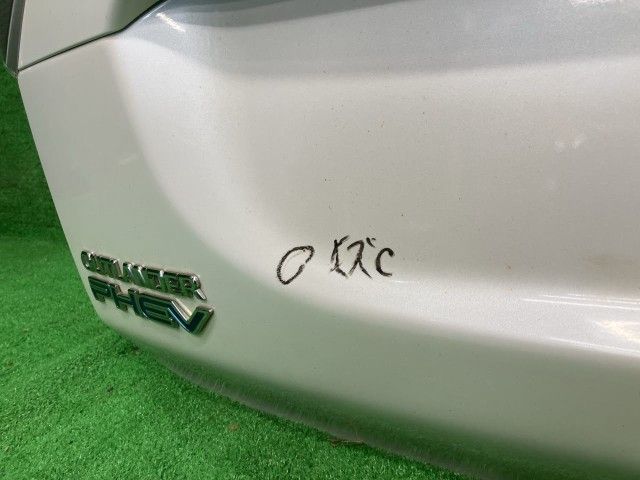 アウトランダー GG2W バックドア・リアゲート PHEV Gナビパッケージ 