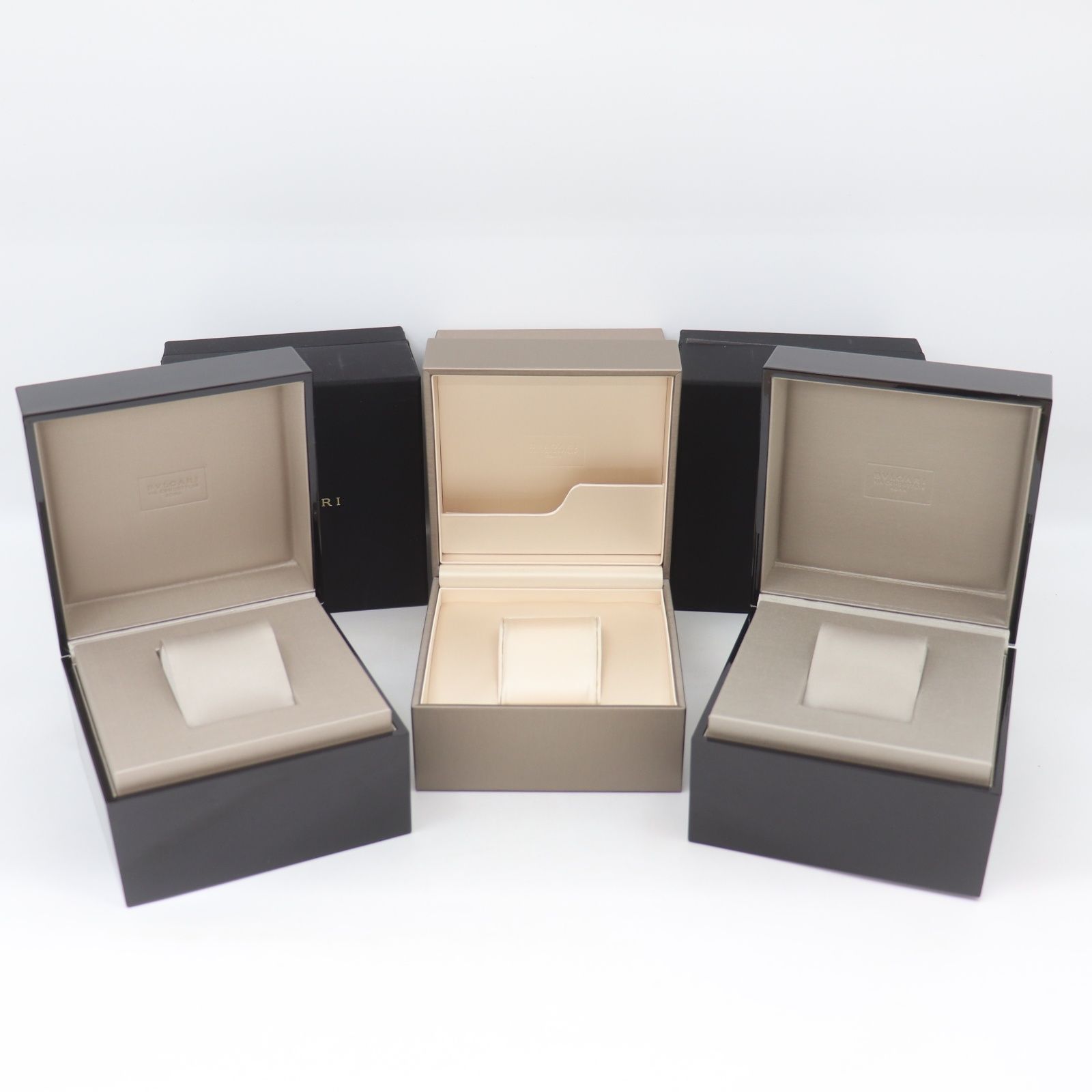 ★美品ブルガリ BVLGARI ウォッチケース アクセサリーケース 空箱 正規品 ITS0E1Q2SLBE 美品 BVLGARI ブルガリ 腕時計 空箱 ウォッチケース×3点