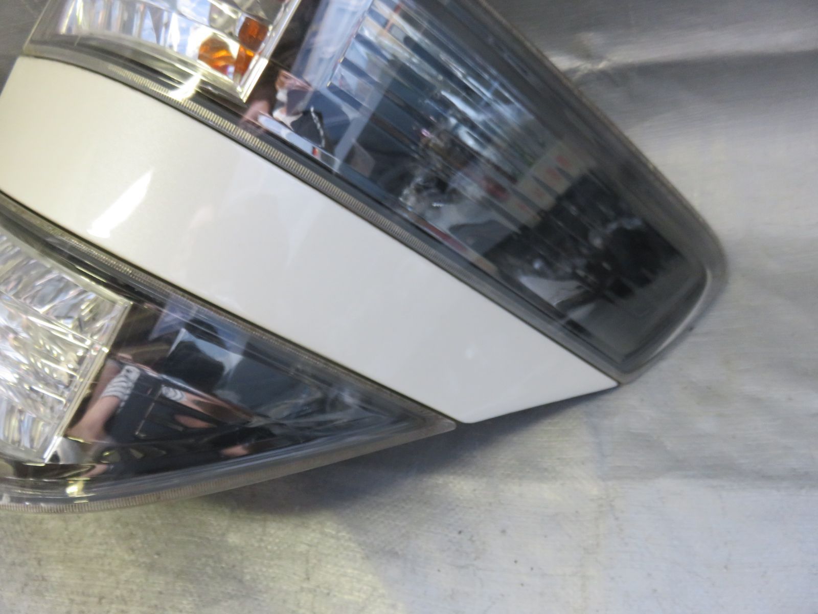 ☆SB905/点灯OKアルファード ヴェルファイア20系 GGH20W/後期 LED