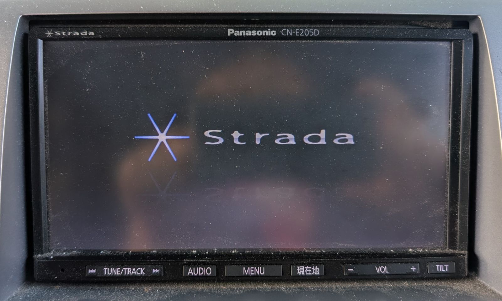 動作確認済 パナソニック ストラーダ CN-E205D カーナビ - メルカリ