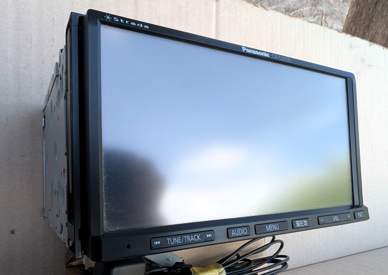 動作確認済 パナソニック ストラーダ CN-E205D カーナビ - メルカリ
