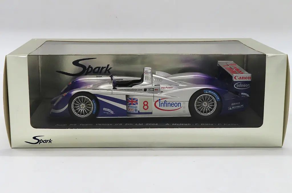 【中古】ミニカー 1/18 Audi R8 Team Veloqx #8 5th LM 2004(シルバー×パープル) [S1804]