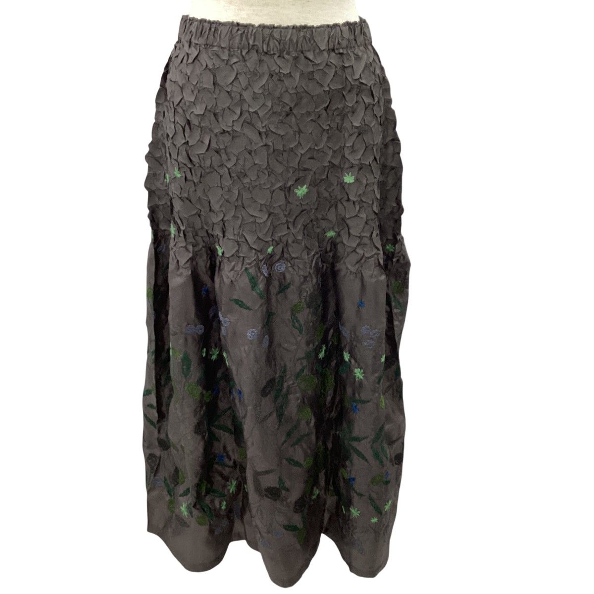 ISSEY MIYAKE イッセイミヤケ 花モチーフ スカート SIZE 3 IM22FG907 グレー
