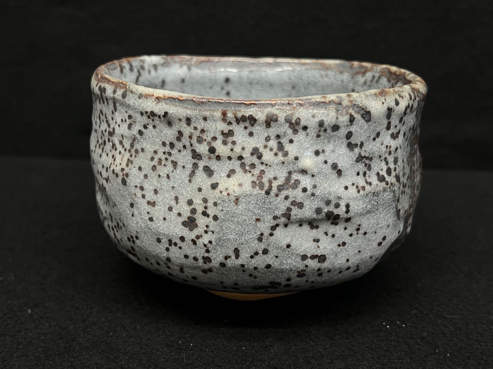 灰色釉薬素朴抹茶茶碗12cm茶道具伝統工芸ビンテージ陶器骨董品鉢ボウル 抹茶茶碗 / 灰色茶碗】茶道具 茶道 陶芸品 骨董品 茶碗 - メルカリ