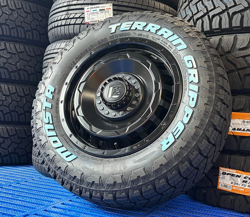 新品 4本 タイヤホイール ハイエース 200系 レジアスエース 16インチ