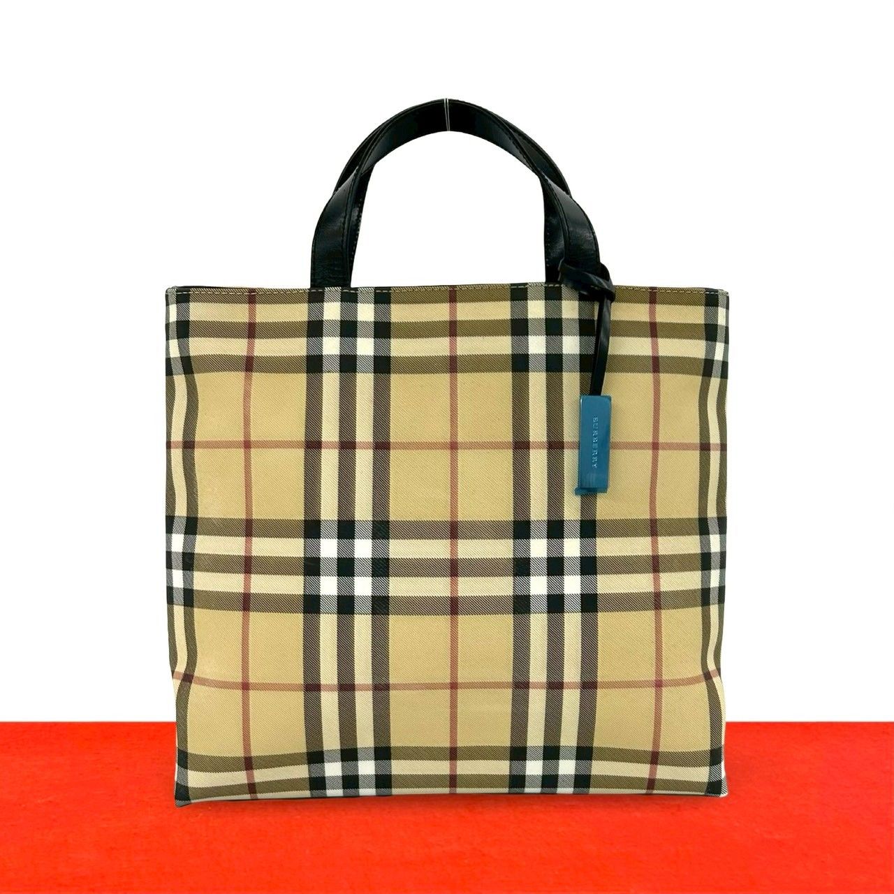 極 美品 BURBERRY バーバリー ノバチェック 柄 レザー 本革