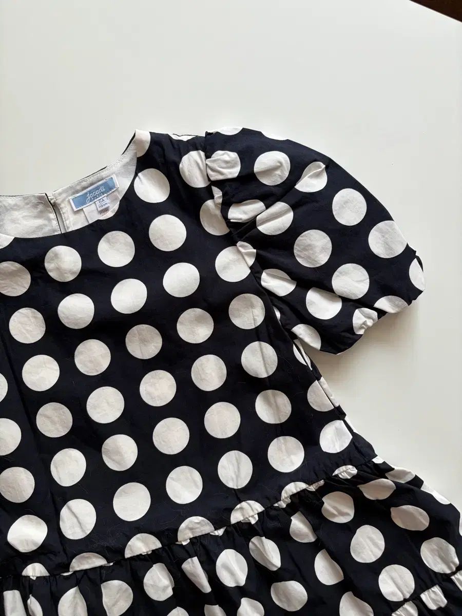 Jacadi ドット ONE PIECE 6歳 7,719円