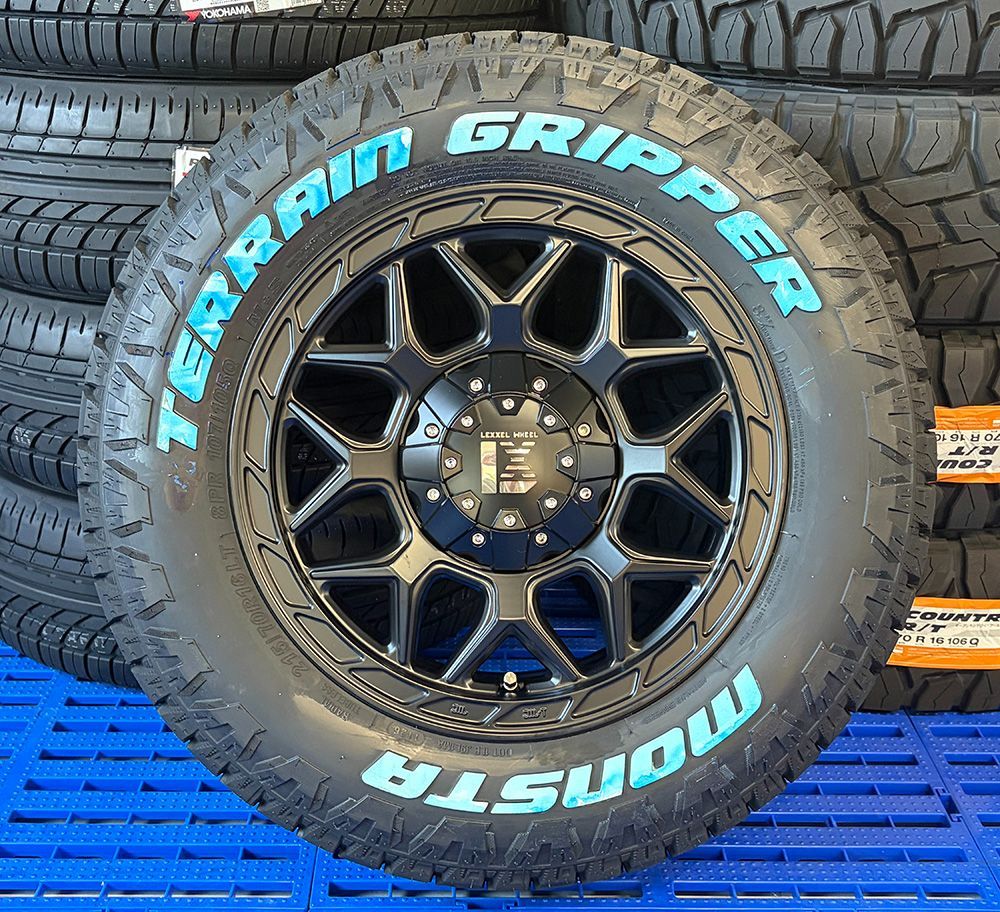新品 タイヤホイール 4本セット デリカ D5 RAV4 アウトランダー 16インチ｜MONSTA TERRAIN GRIPPER 215/70R16 ホワイトレター インフェルノ