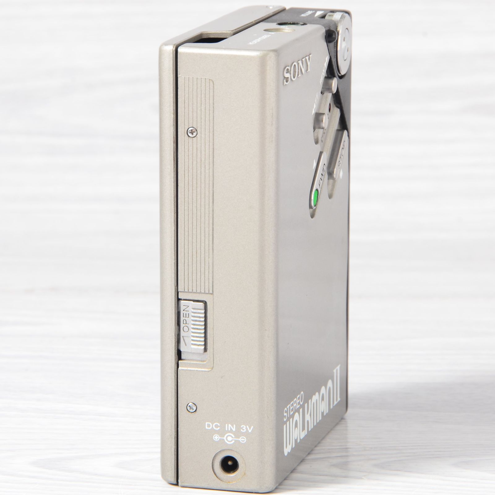 SONY WALKMAN WM-2 カセットウォークマン シルバー 整備済 TY450