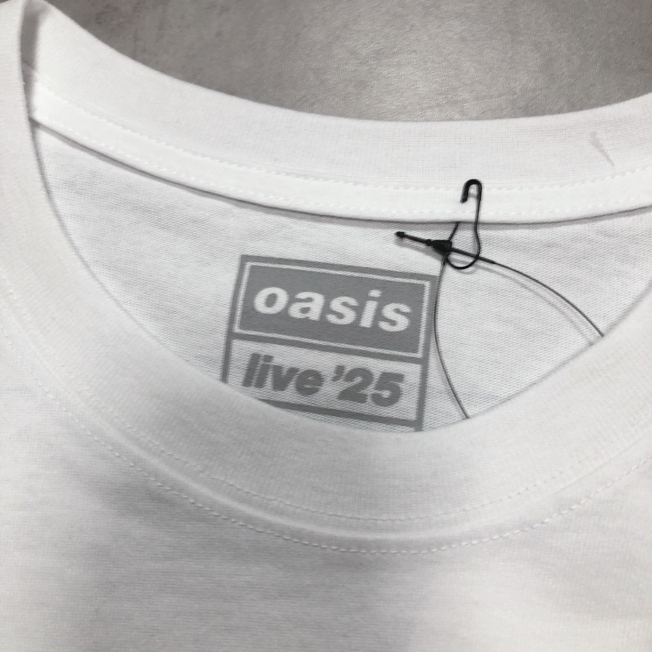 GQ5899◇oasis : live'25 PHOT Tシャツ◇XXL◇ホワイト オアシス UK