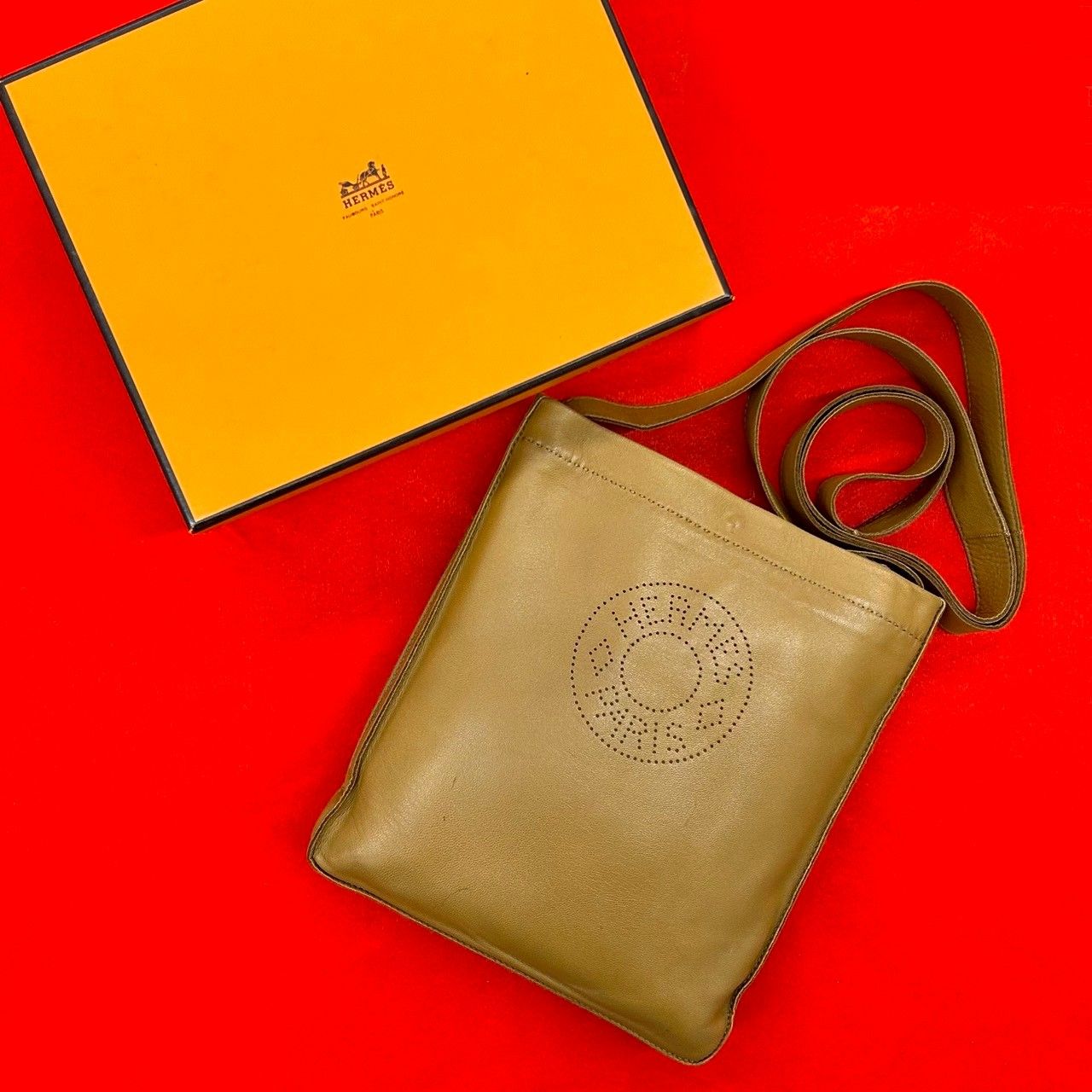 極 美品 箱付き □M 刻印 HERMES エルメス クルードセル アニョーミロ 