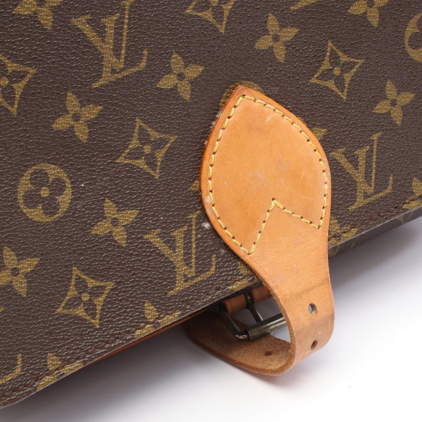 ルイ・ヴィトン LOUIS VUITTON ショルダーバッグ カルトシエールGM