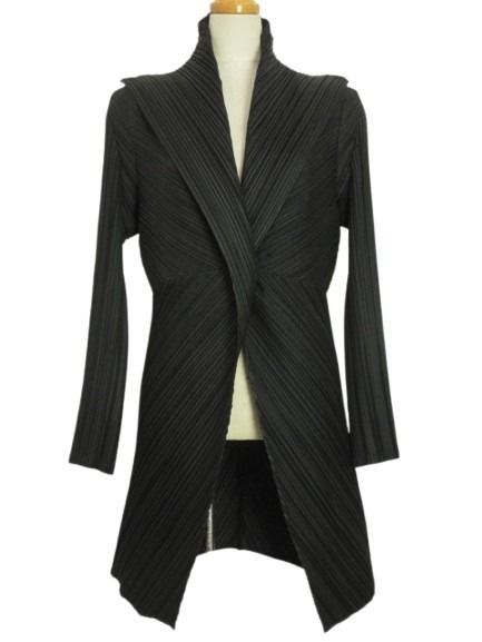 イッセイミヤケ ISSEY MIYAKE プリーツ 変形 ジャケット 2 ブラック 黒 ロング カーディガン 上着 アウター