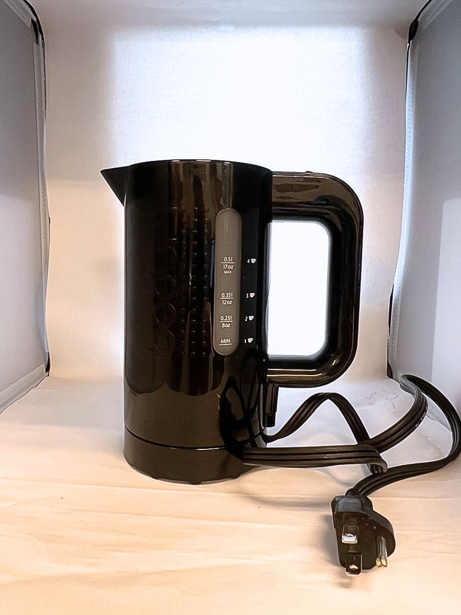 【新品・未使用】ボダム ビストロ 電気ケトル 0.5L ブラック（海外仕様・3ピンプラグ）