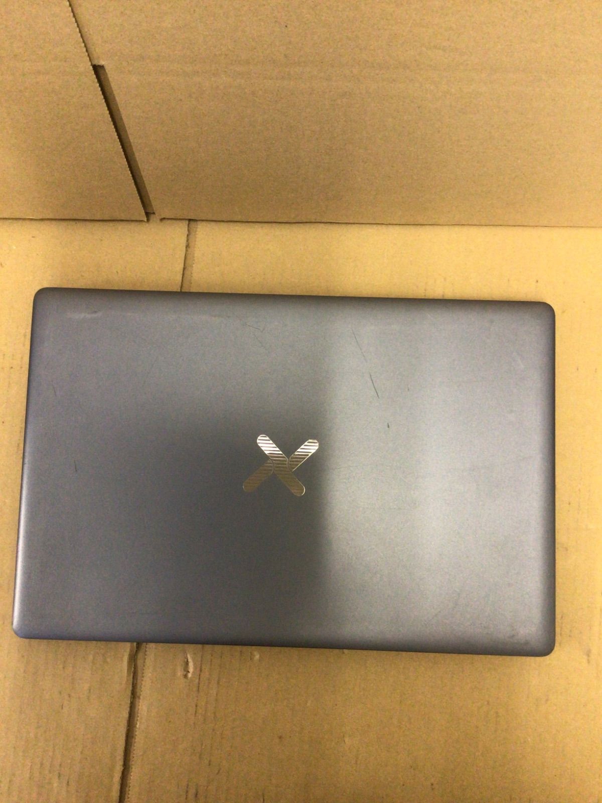 [中古］ノートパソコン/ SANYO / intel INSIDF / BXT / メモリ無し/ ストレージ無し/管理番号We10