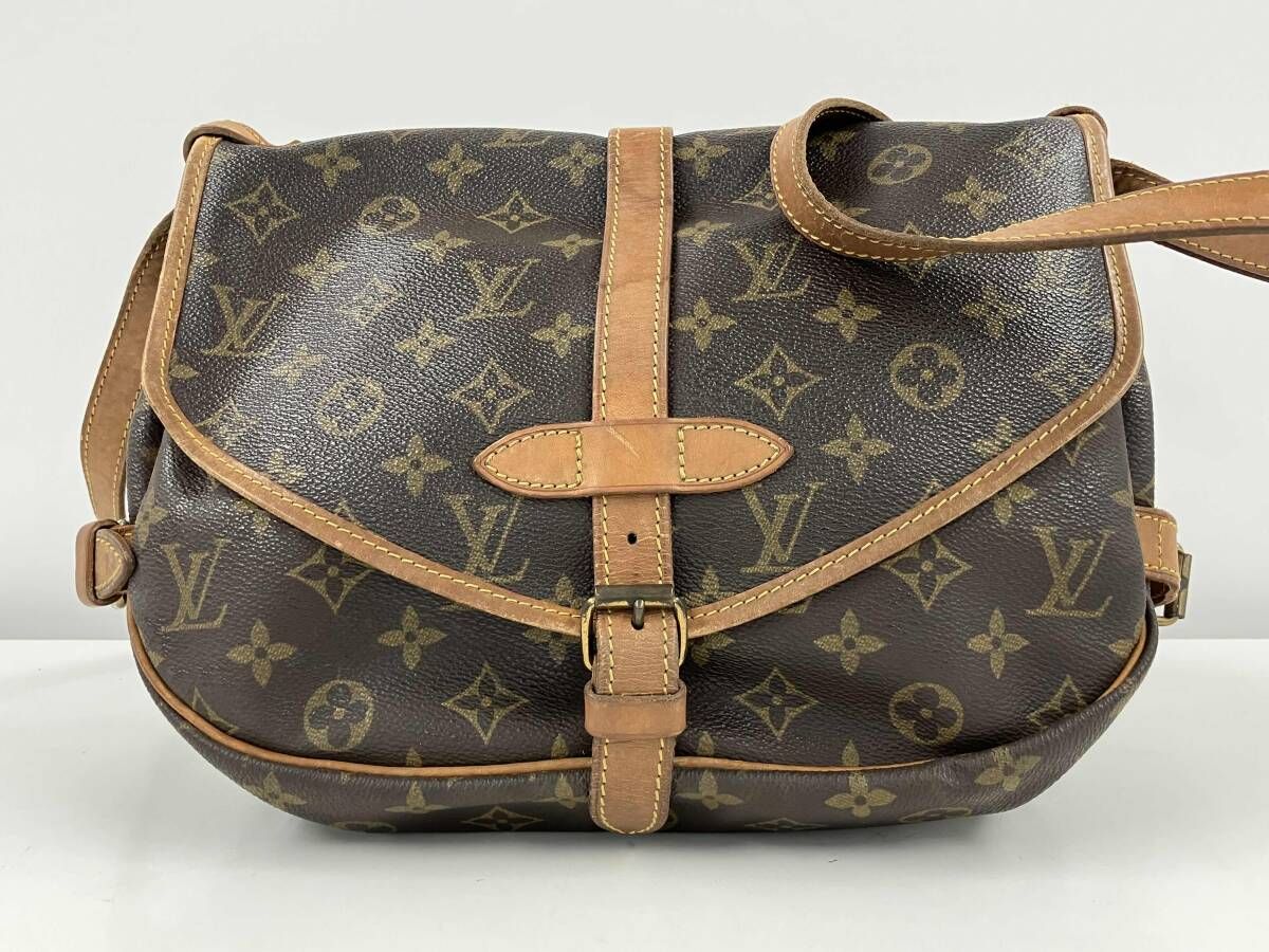 本体のみ LOUIS VUITTON ルイ・ヴィトン モノグラム M42256 ソミュール30 ショルダーバッグ 25,256円
