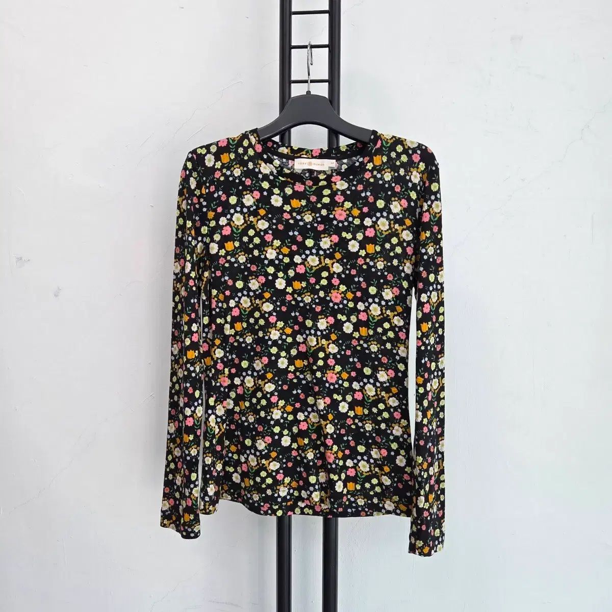 トリーバーチ フラワー パータン 長袖 Tシャツ