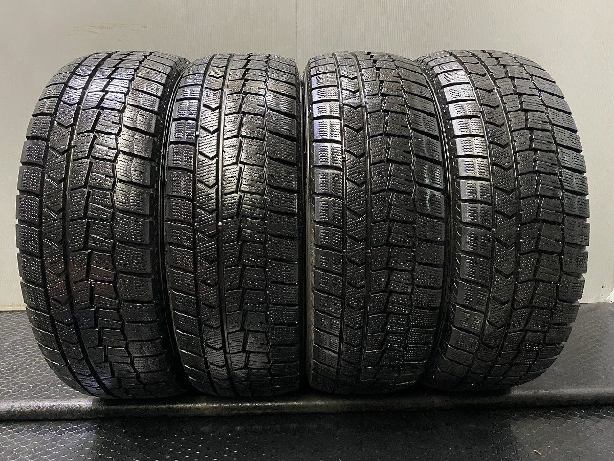 DUNLOP WINTER MAXX WM02 205/60R16 16インチ スタッドレス 4本 23年製 バリ溝 ステップワゴン ヴォクシー ノア プリウスα等　(KTE628)