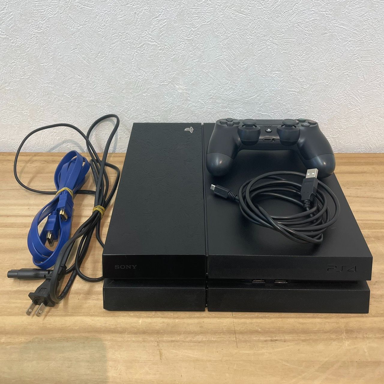 【成】PlayStation4 PS4 プレイステーション プレステ 本体 初期型 CUH-1000A SSD変換済 256GB 通電確認済 動作品【6235YO】F17