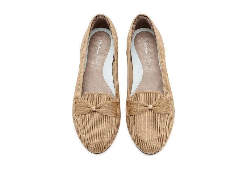 ライフストライド レディース シューズ スリッポン・ローファー LifeStride Kandi LoafersMoc Shoesand Castle サンド ライフストライド レディース シューズ スリッポン・ローファー LifeStride Kandi LoafersMoc Shoesand Castle サンド